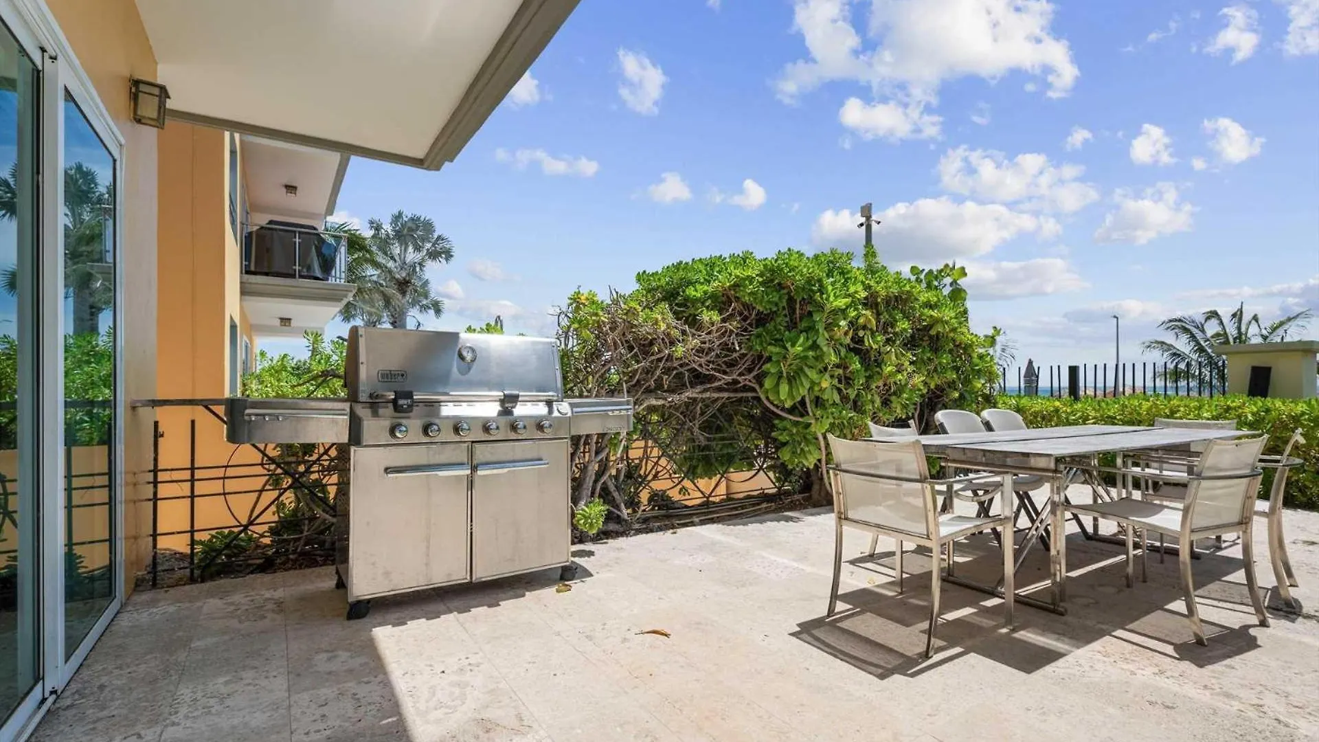 בית נופש פאלם ביץ' Beachfront - Grand Regency 5Br Condo - Bg131