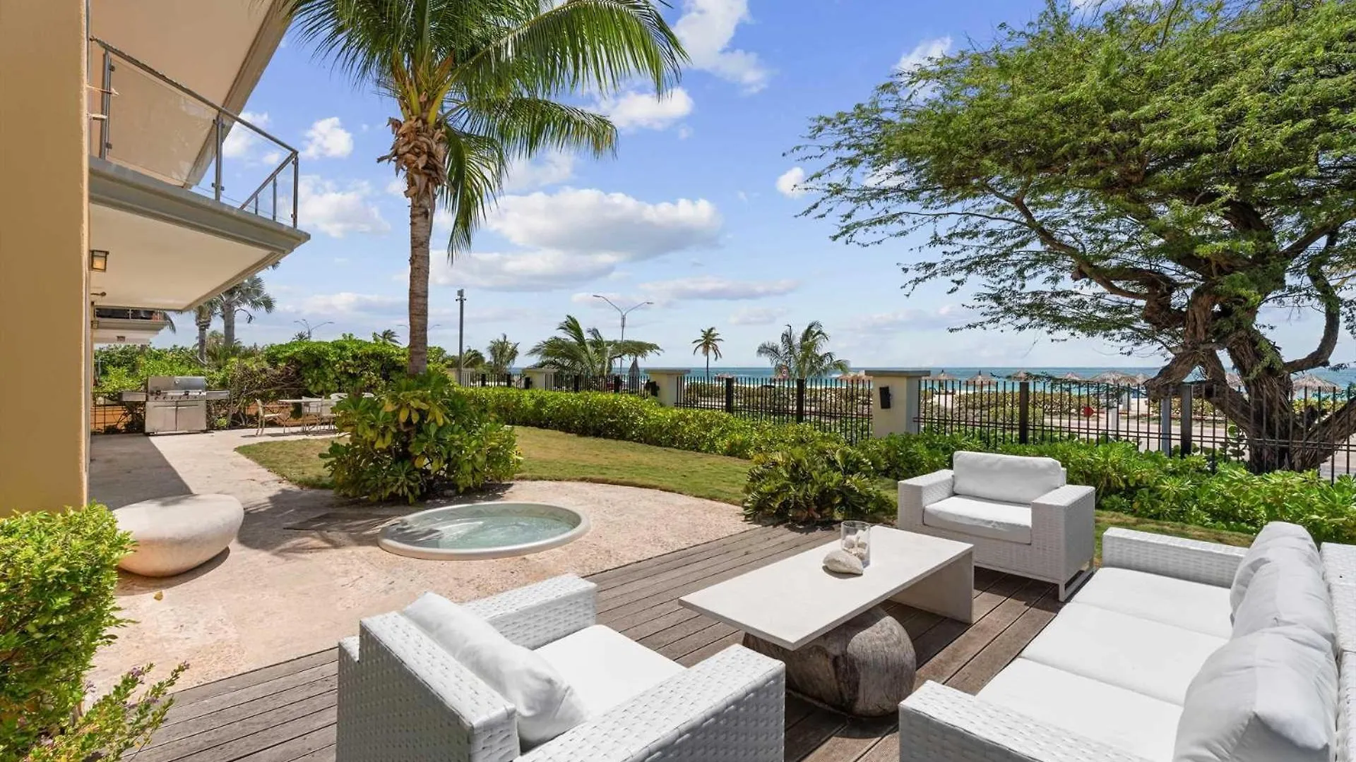 Beachfront - Grand Regency 5Br Condo - Bg131 팜비치